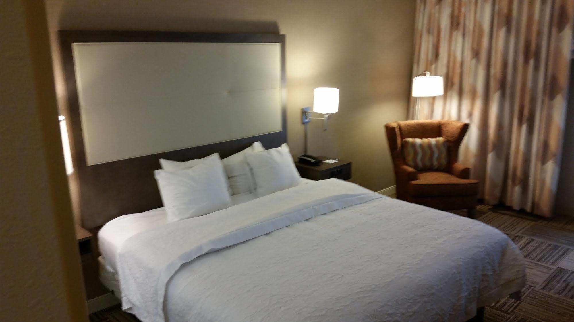 Hampton Inn Commerce Ngoại thất bức ảnh